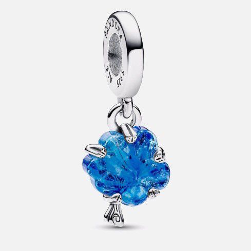 Charm Arbol de la Mujer