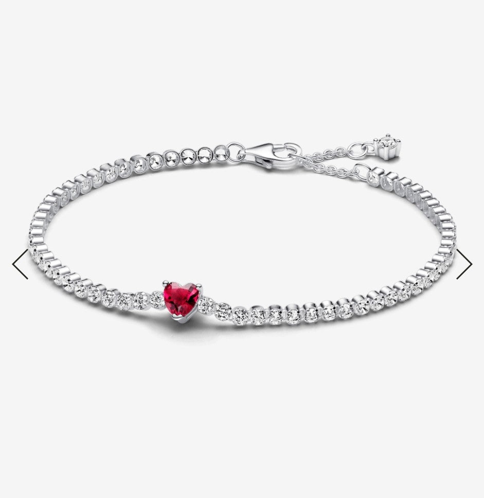 Brazalete corazón rojo 16-18