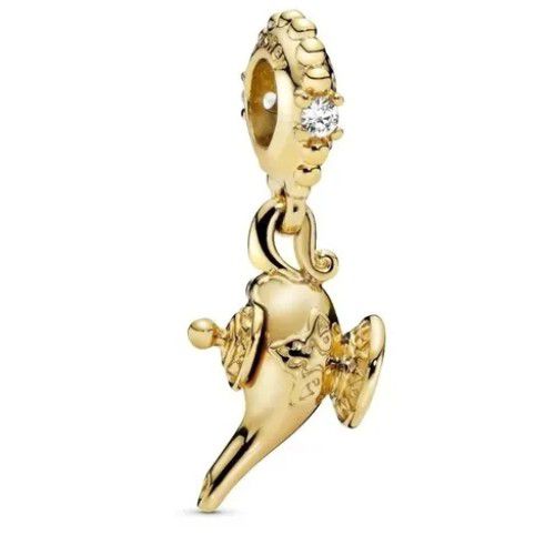 Charm Aladin lampara