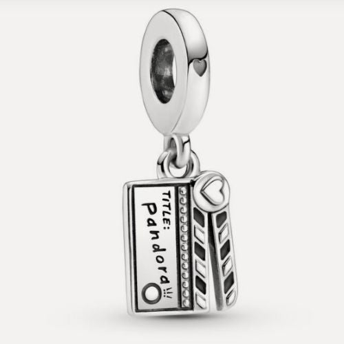 Charm Claqueta Movie